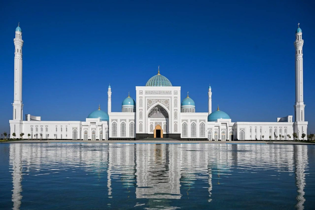 Step Into the Silk Road
